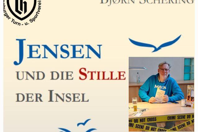 Mann in blauer Kapuzenjacke sitzt an einem Tisch mit Buch und Getränk, Hintergrund mit "Crime Scene" Absperrband.